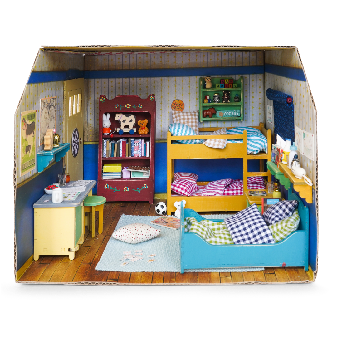 Puppenhaus zum Selbermachen — Kinderzimmer