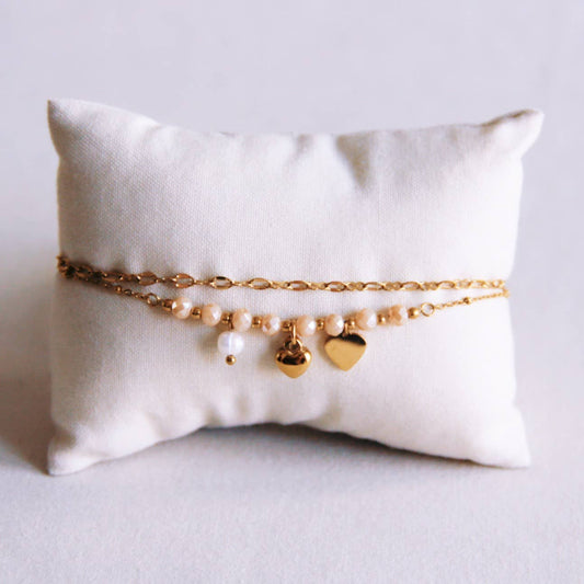 Doppelarmband mit Minifacetten Herzen und einer Perle beige
