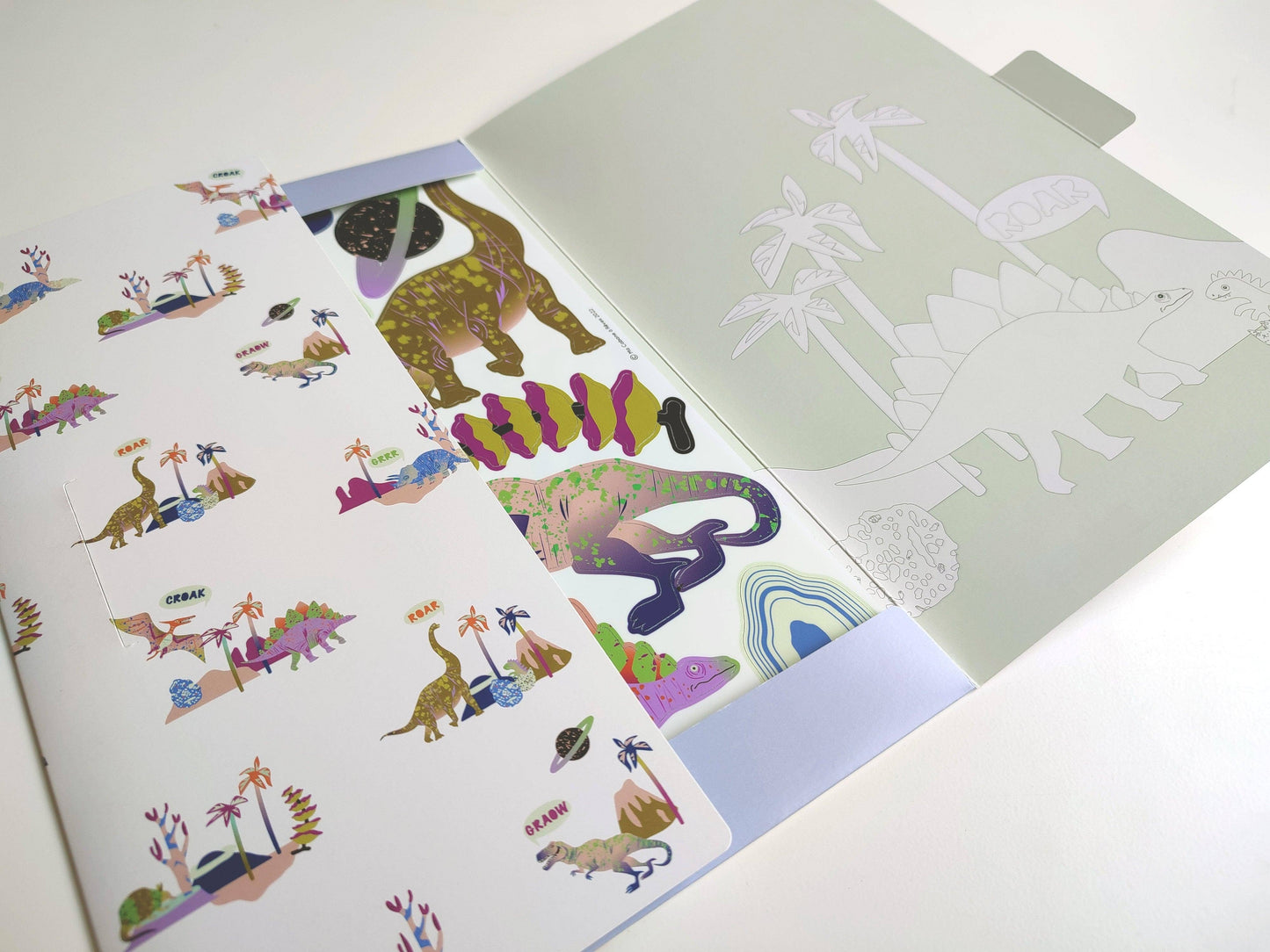 Magnetisches Spiel mit Dinosauriern