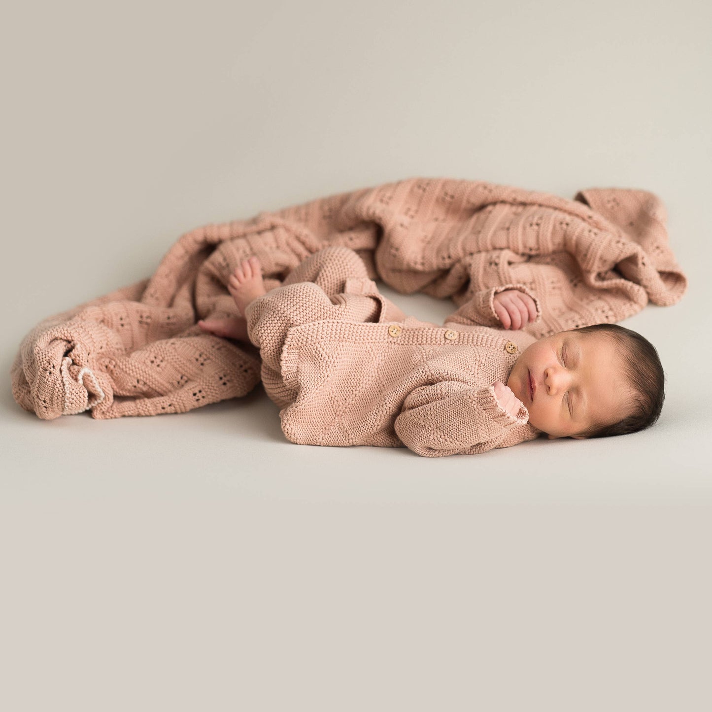 Newborn Perlstrick Hose rosa