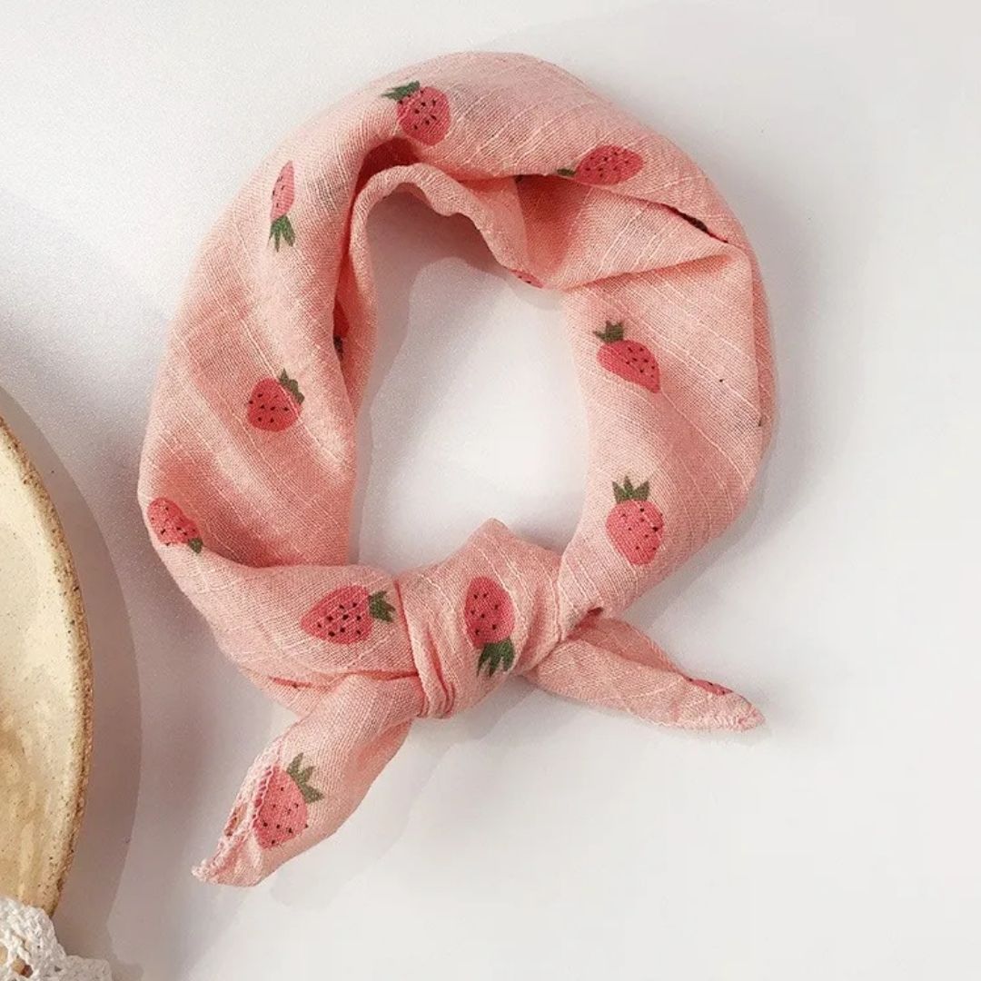 Baby Baumwoll-Leinen Dreieckstuch 'Berry Cute' rosa
