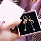 Damen Ohrringe Creolen gold mit Cowboy-Stiefeln und Perlen