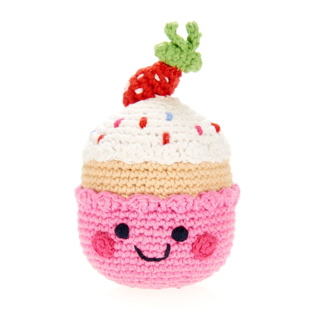 Handgemachte Baby Rassel 'Erdbeer-Cupcake'
