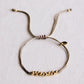 Satinarmband mit goldfarbenen Perlen taupe/gold