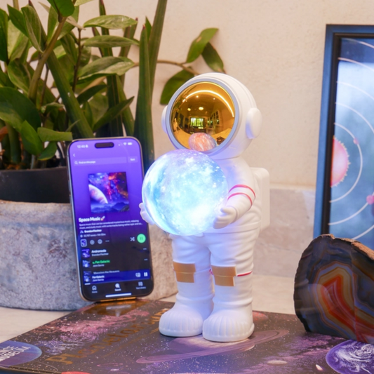 Space Sound Bluetooth-Lautsprecher und Stimmungslicht 'Astronaut'