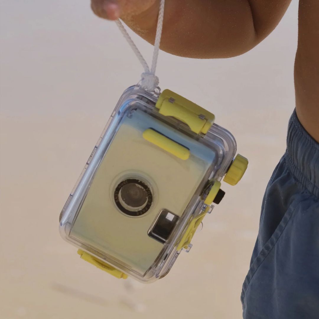 Wasserdichte Kamera im Retro-Stil mehrfarbig