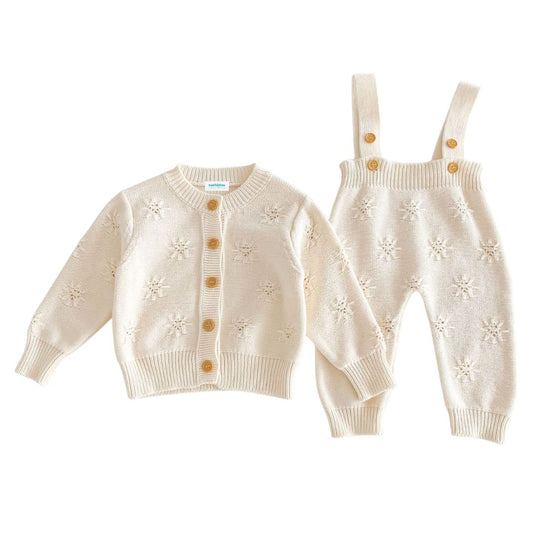 Wunderschönes Newborn und Baby Strickset