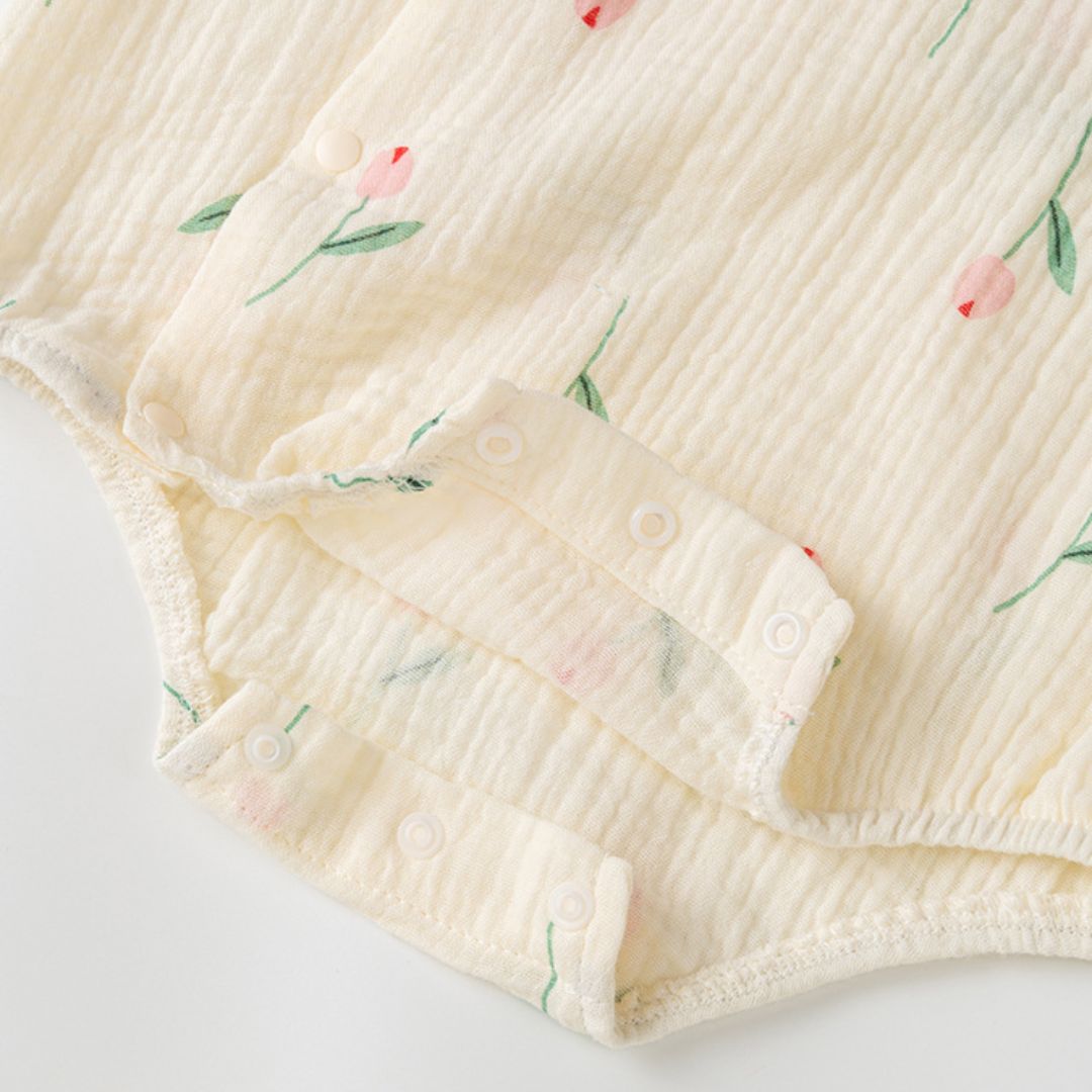 Baby Fly Sleeves Body mit Mütze 'Tulips' creme