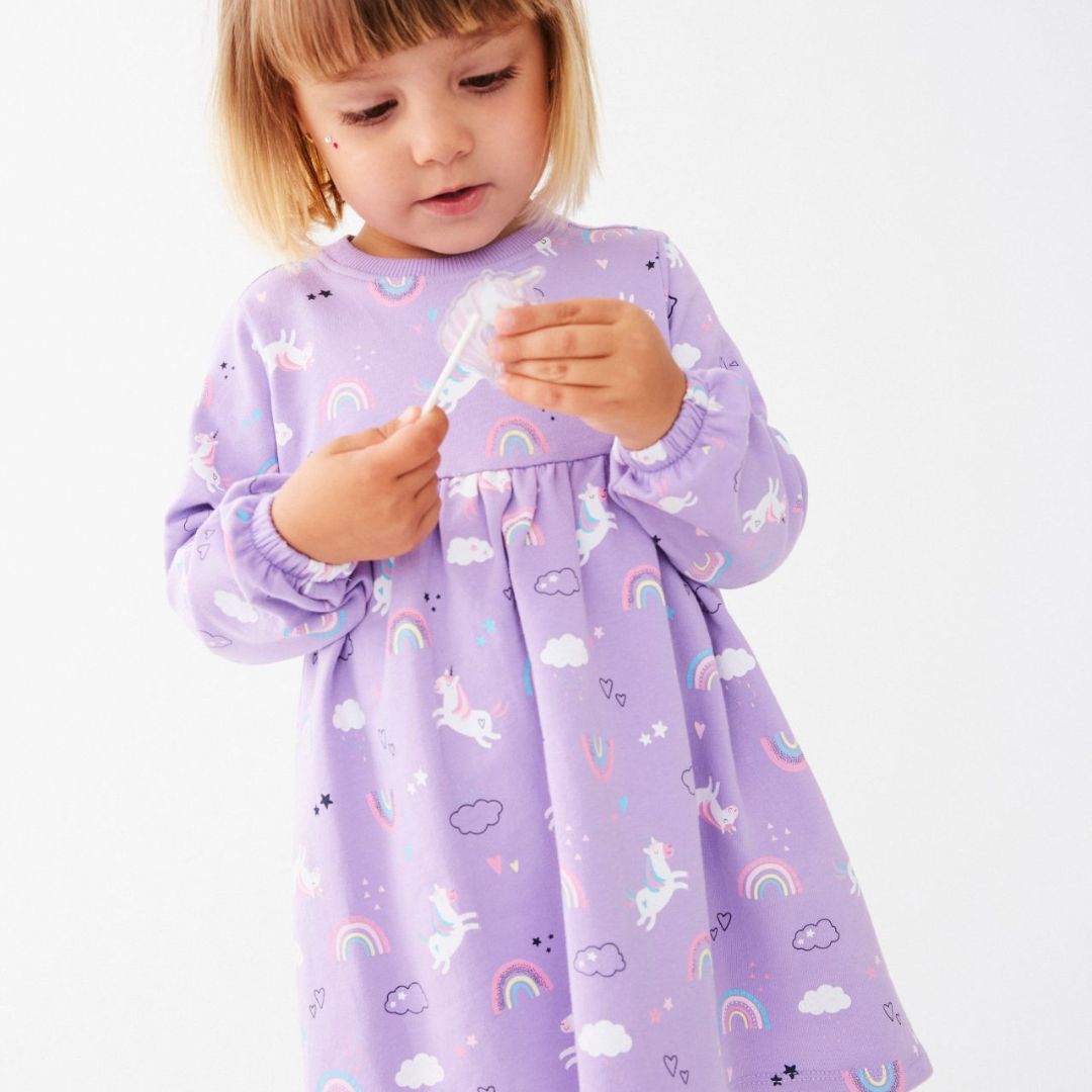 Baby Sweatshirtkleid mit Allovermuster flieder