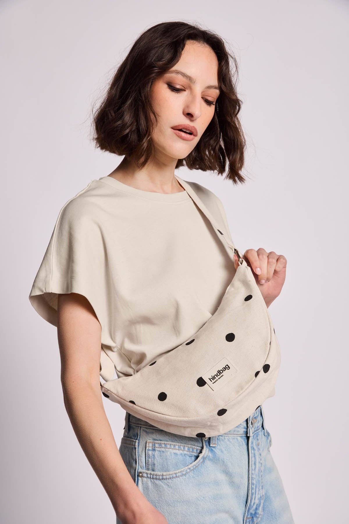 Damen Gürteltasche 'Andrea gepunktet' ecru