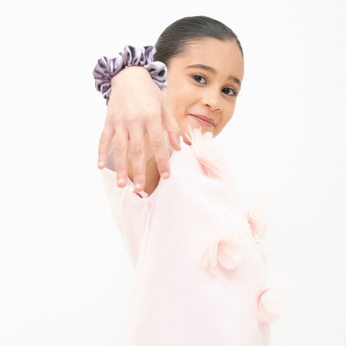Schimmernder Samt-Haargummi Pirouette Ballerinas rosa