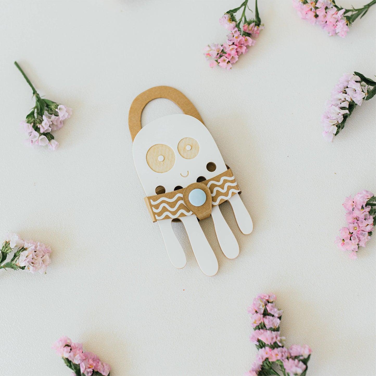 Kleines Schnürspielzeug aus Holz 'Der Oktopus'