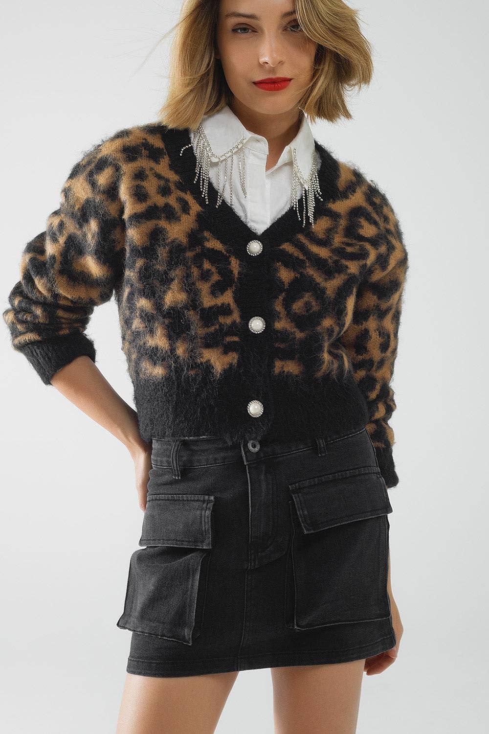Leopardenmuster Strickjacke aus Wollstrick in Camel