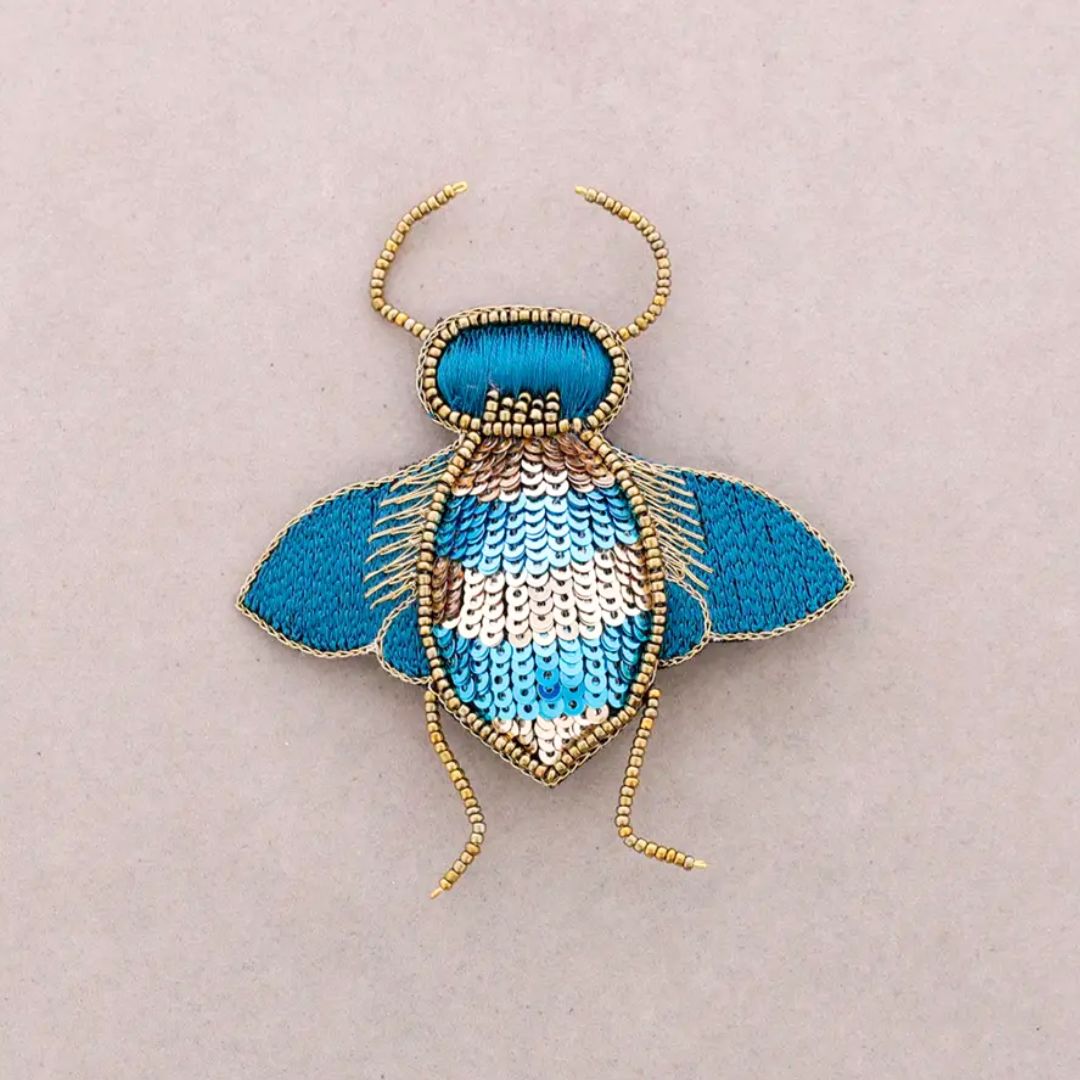 Charakterbrosche 'Insektenbrosche mit Pailletten' azul-blau
