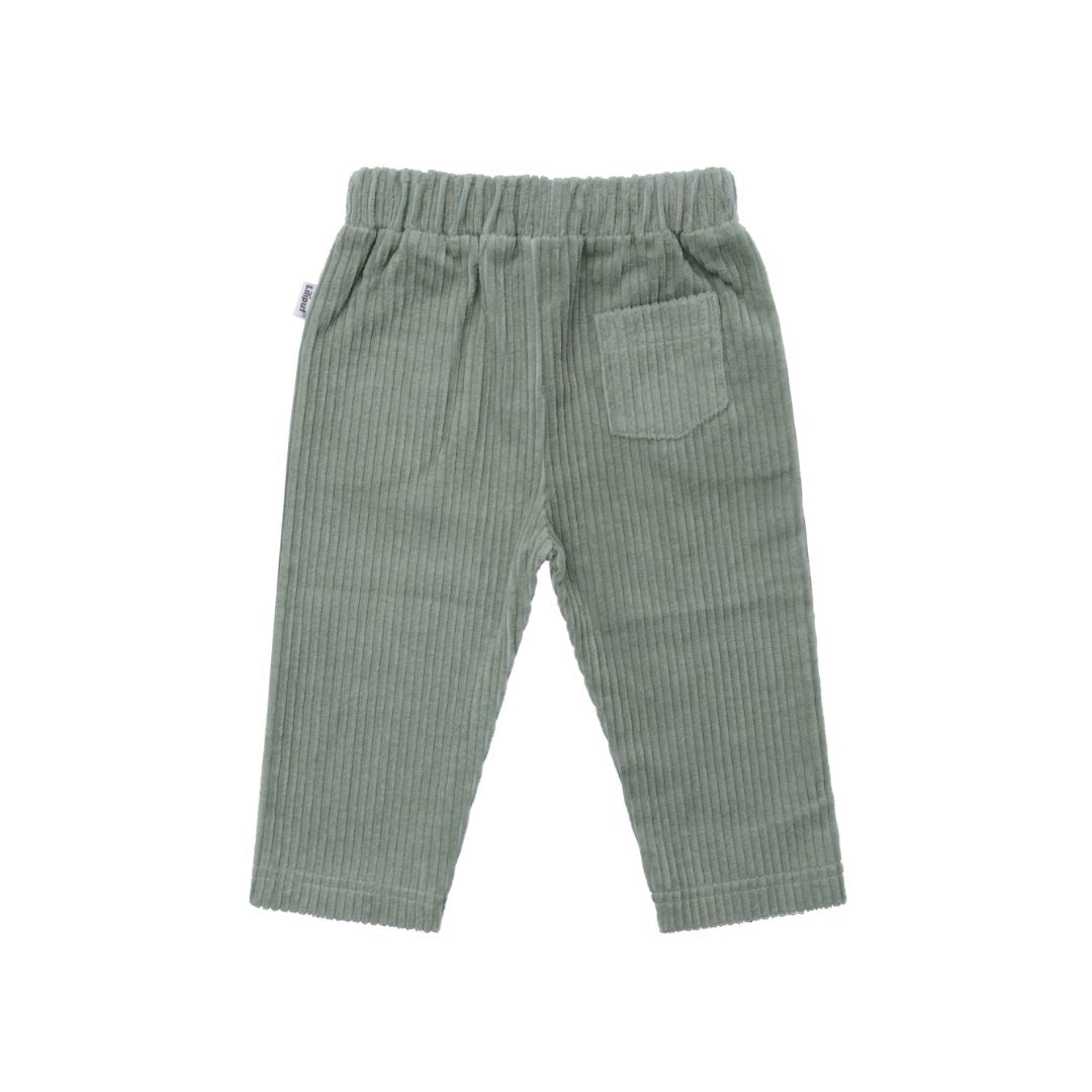 Cordhose mit großen Taschen in grün