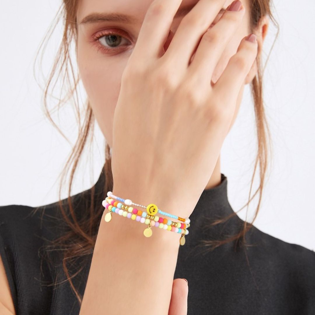 Armband mit Glasperlen und Smiley