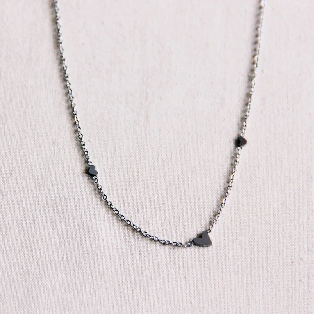 Damen Halskette mit 3 Mini-Herzen silber