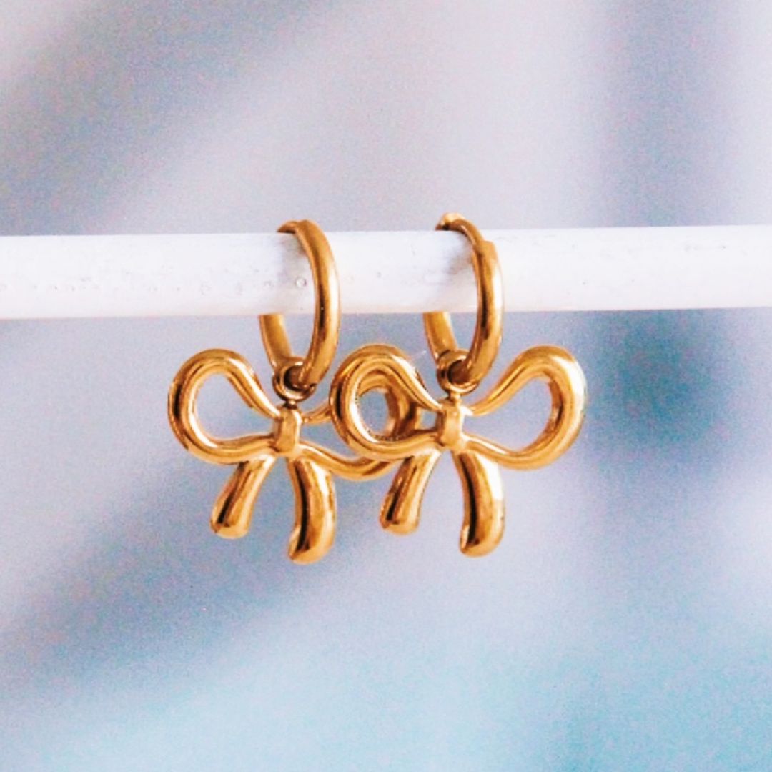 Damen Ohrringe Creolen mit Schleifenanhänger