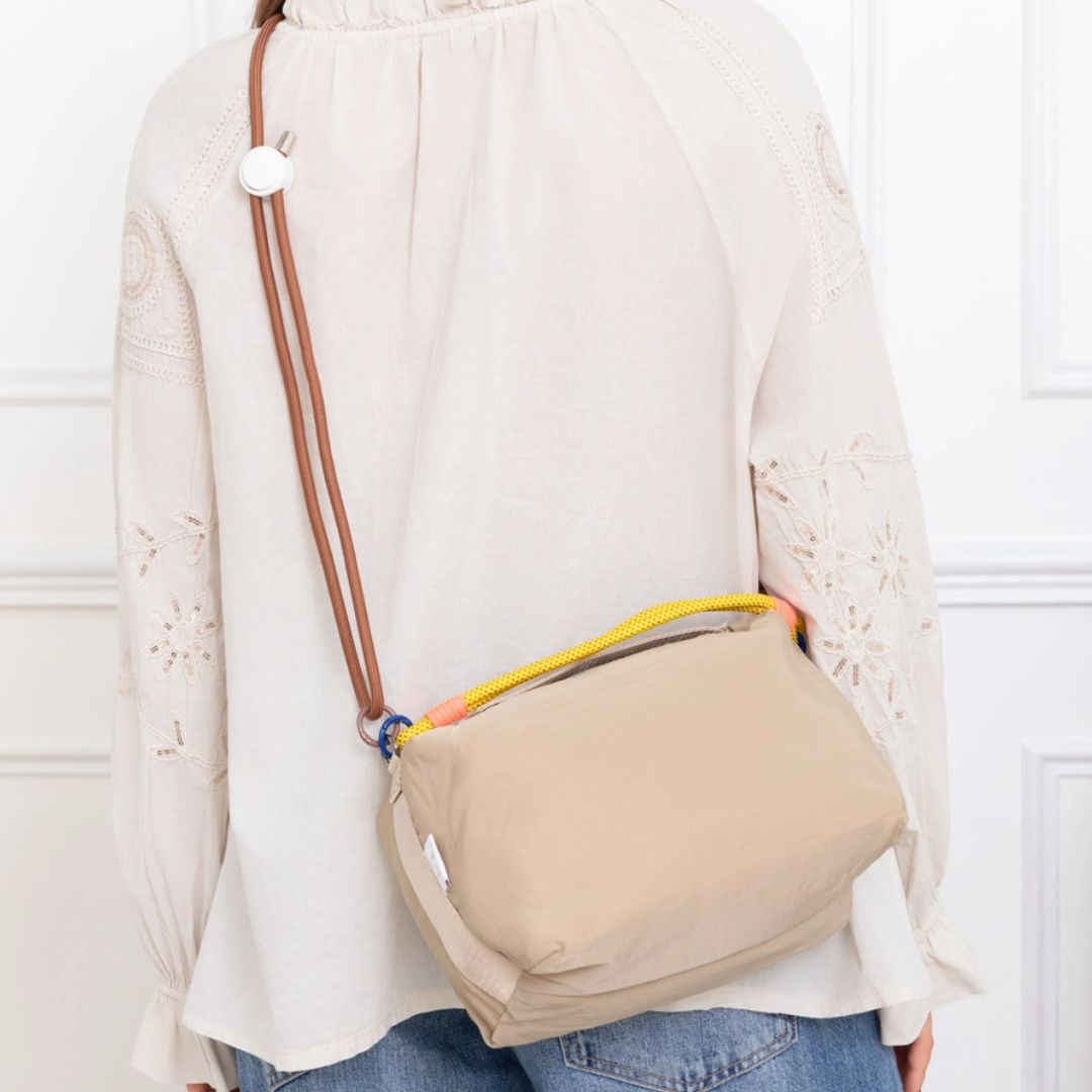 Damen Umhängetasche 'COLORI C42' taupe