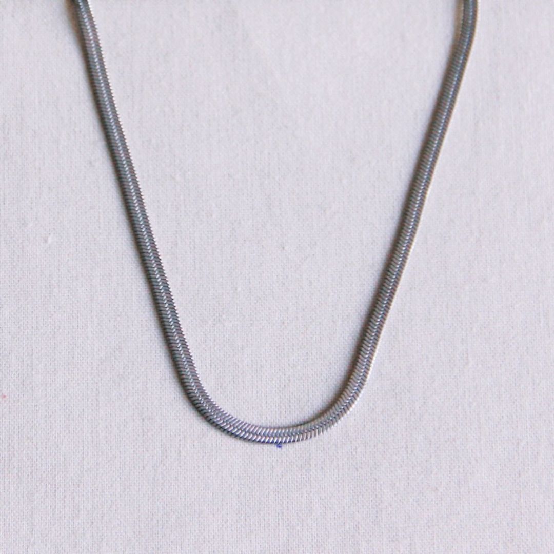 Damen Halskette flache Schlangenkette silber
