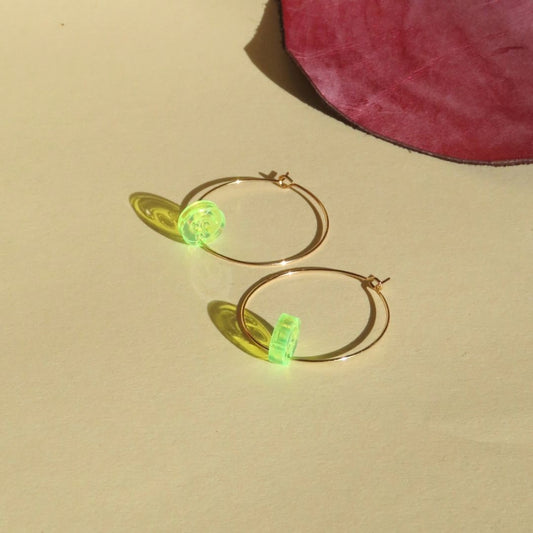 Damen Ohrringe Creolen mit Neon Smileys