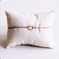 Elastisches Armband mit gepunktetem Herz - Taupe