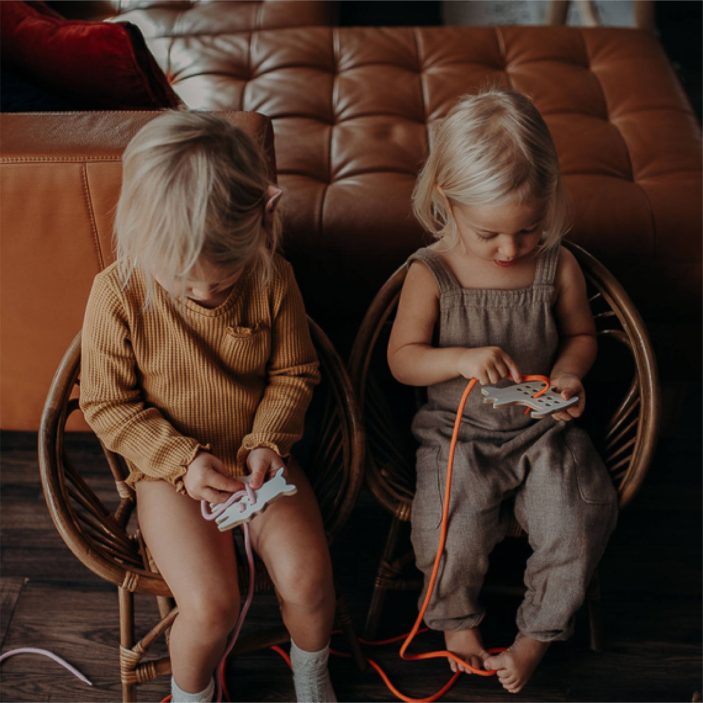 Kleines Schnürspielzeug aus Holz 'The Fox'