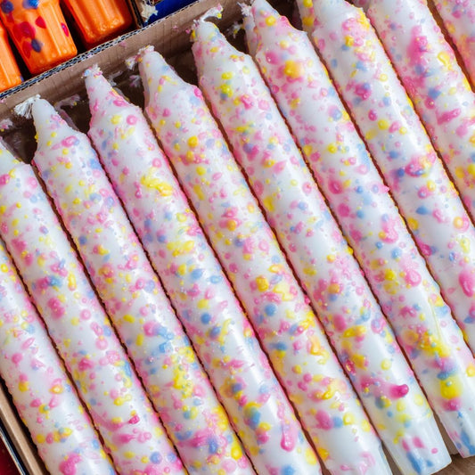 Kegelkerzen 'Rainbow Confetti Vibes'