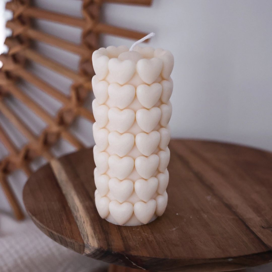 Kerze Herzbubble Säule natur