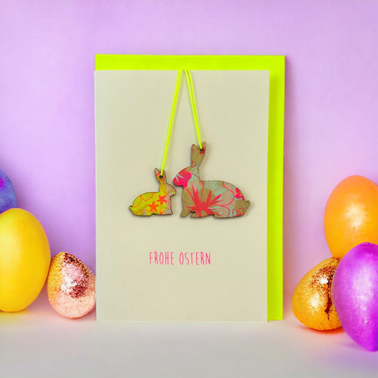 Klappkarte mit Hasen-Anhängern 'Frohe Ostern' 2