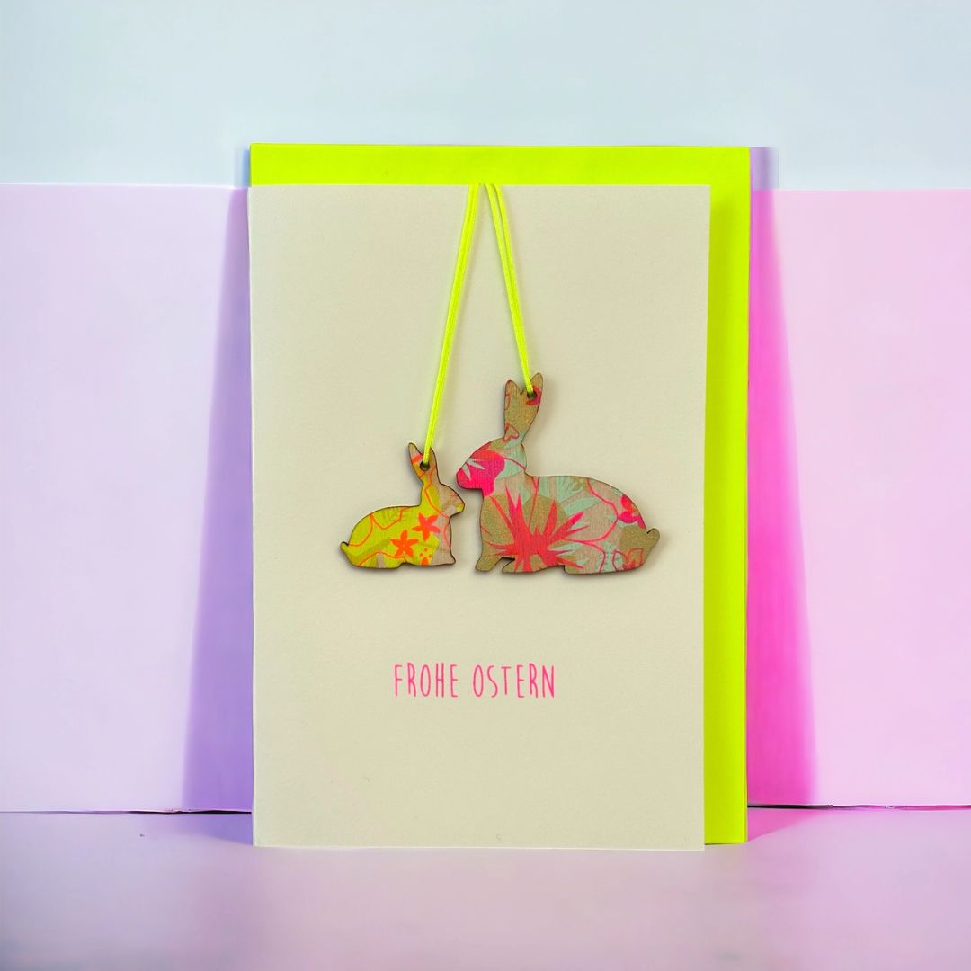 Klappkarte mit Hasen-Anhängern 'Frohe Ostern' 2