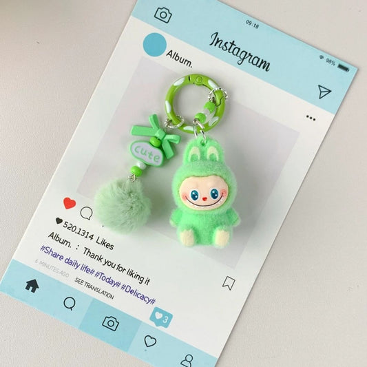 Niedlicher Labubu inspirierter Schlüsselanhänger Pompon/grün