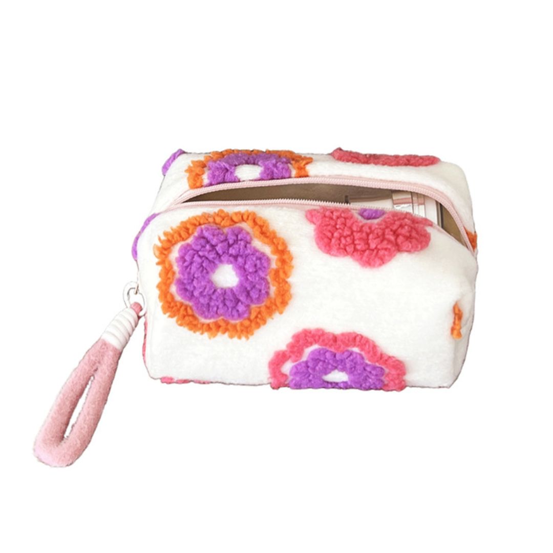 Makeup Tasche 'Romantic Flower Plush'