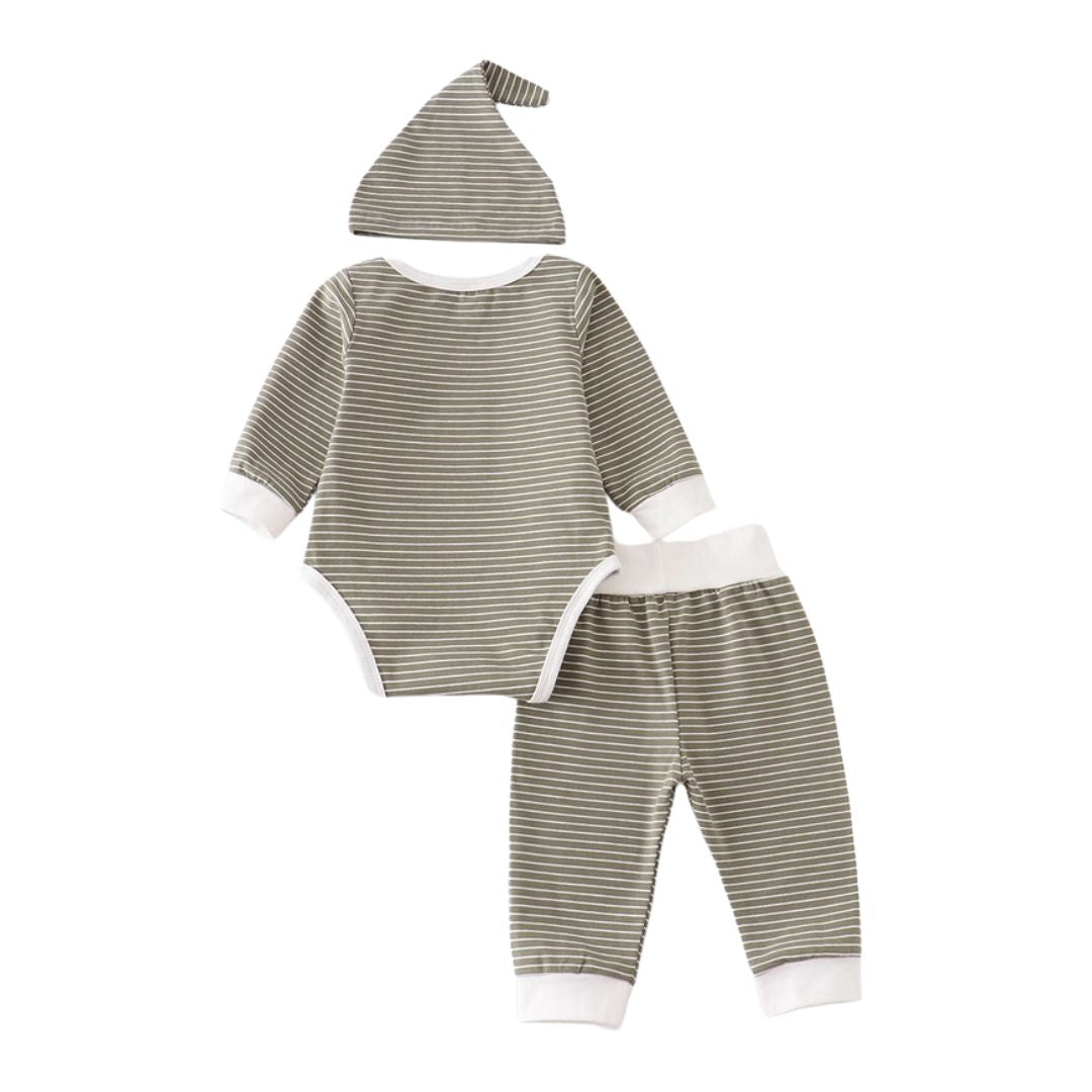 Geburtsgeschenk Set für Jungen olive