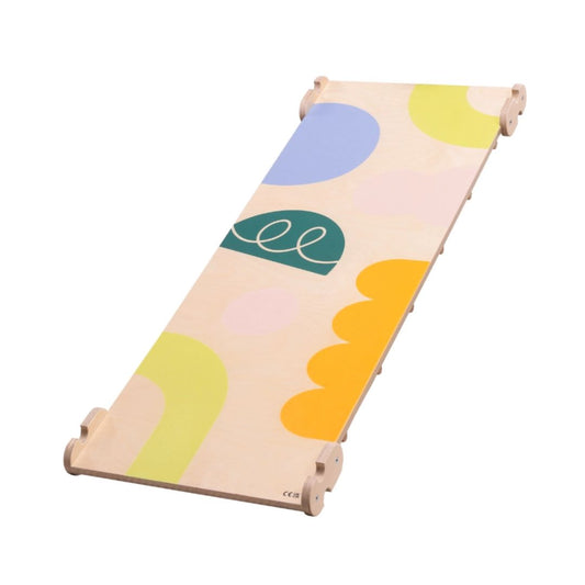 Kletterrampe und Rutsche perfekt für unser Kletterdreieck