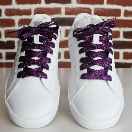 Violette Glitzerschnürsenkel
