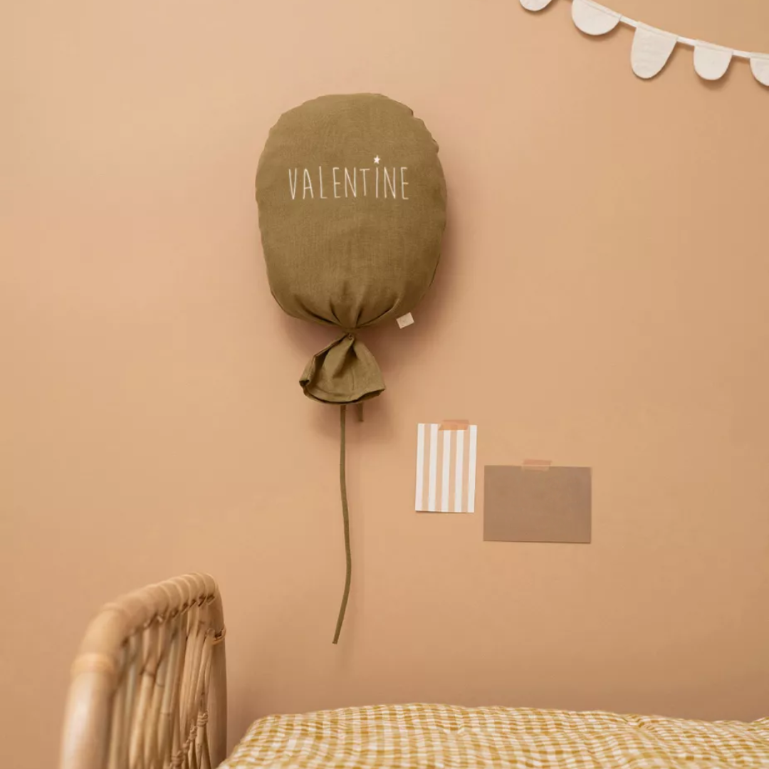 Wanddekoration Ballon bronze personalisierbar