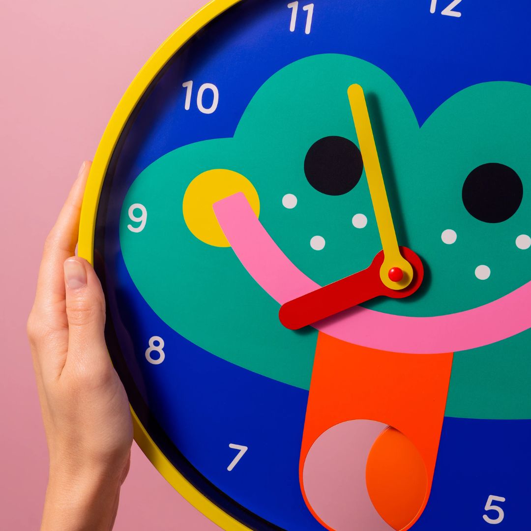 Witzige Wanduhr by Susie Hammer 'Clock Ribbit Ribbit'