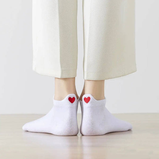Socken lang mit Lasche und Herz rot
