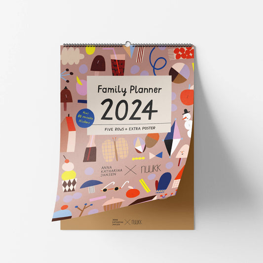 Cute - 2024 Familien-Kalender mit Poster + Aufklebern