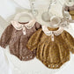 Baby Body mit floralem Allover-Muster senfgelb
