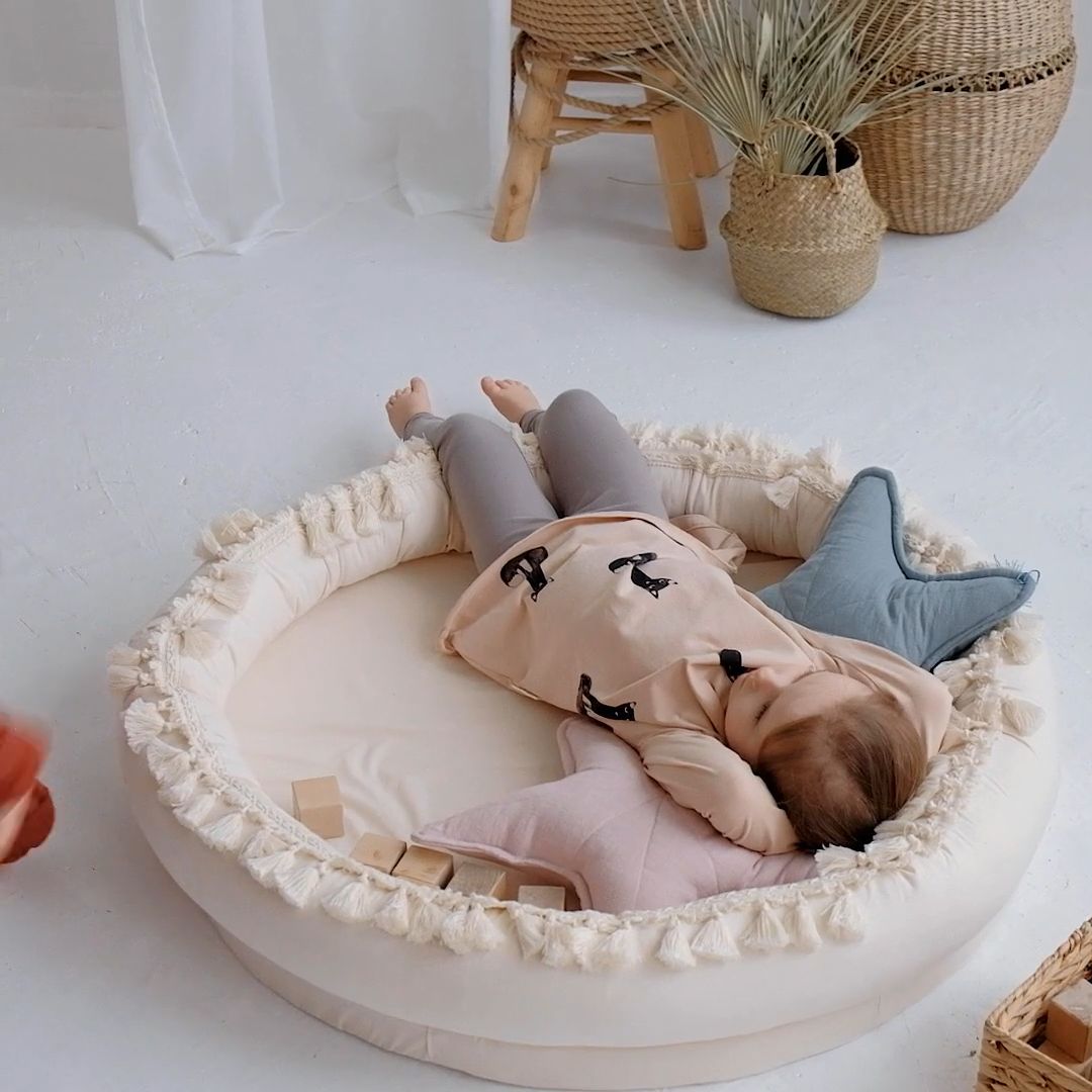 Großes Babynest "Play & Sleep Kid's Nest" beige